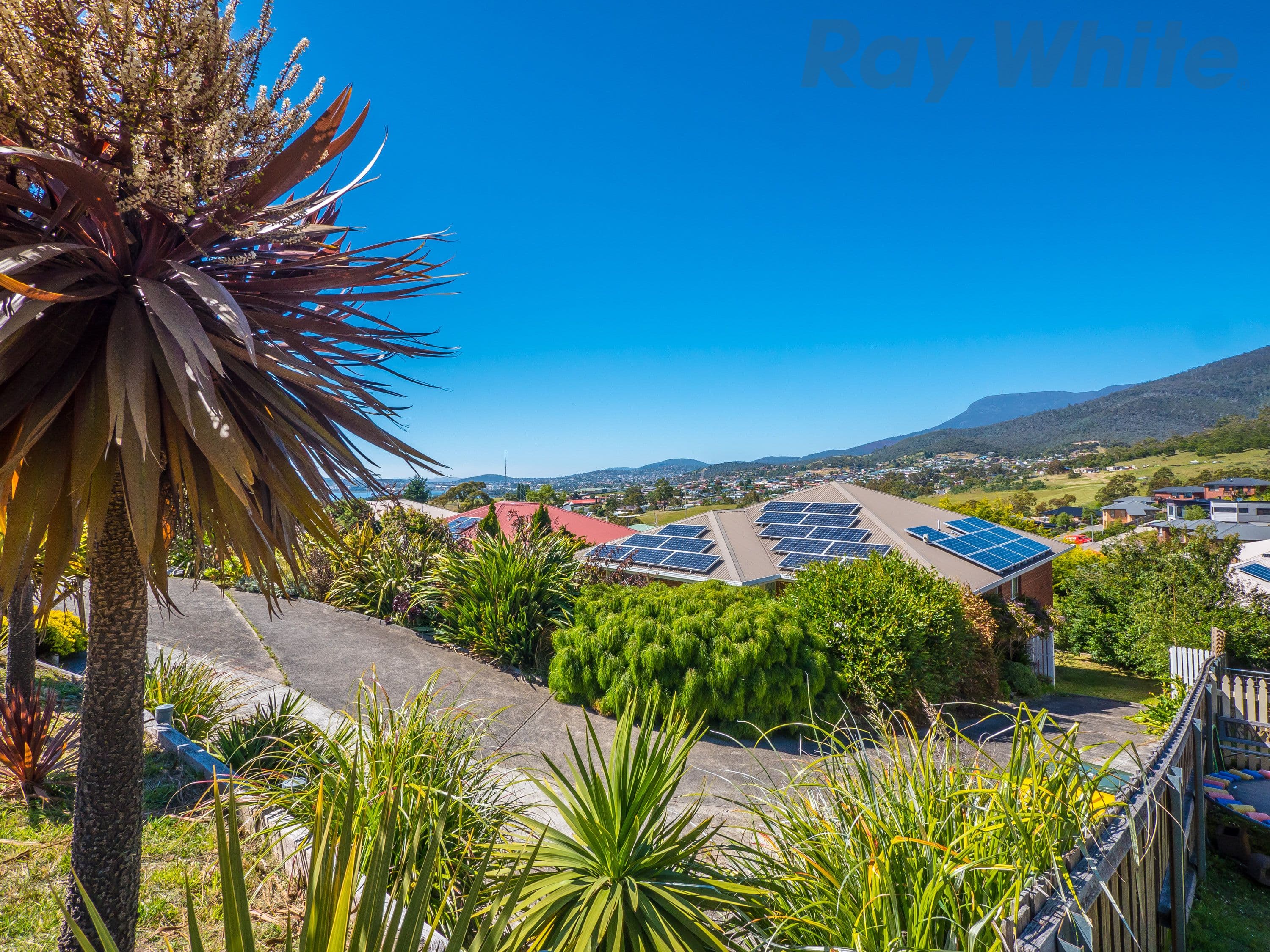 7 Lesdelle Street, Claremont TAS 7011, Claremont - Thumbnail 3