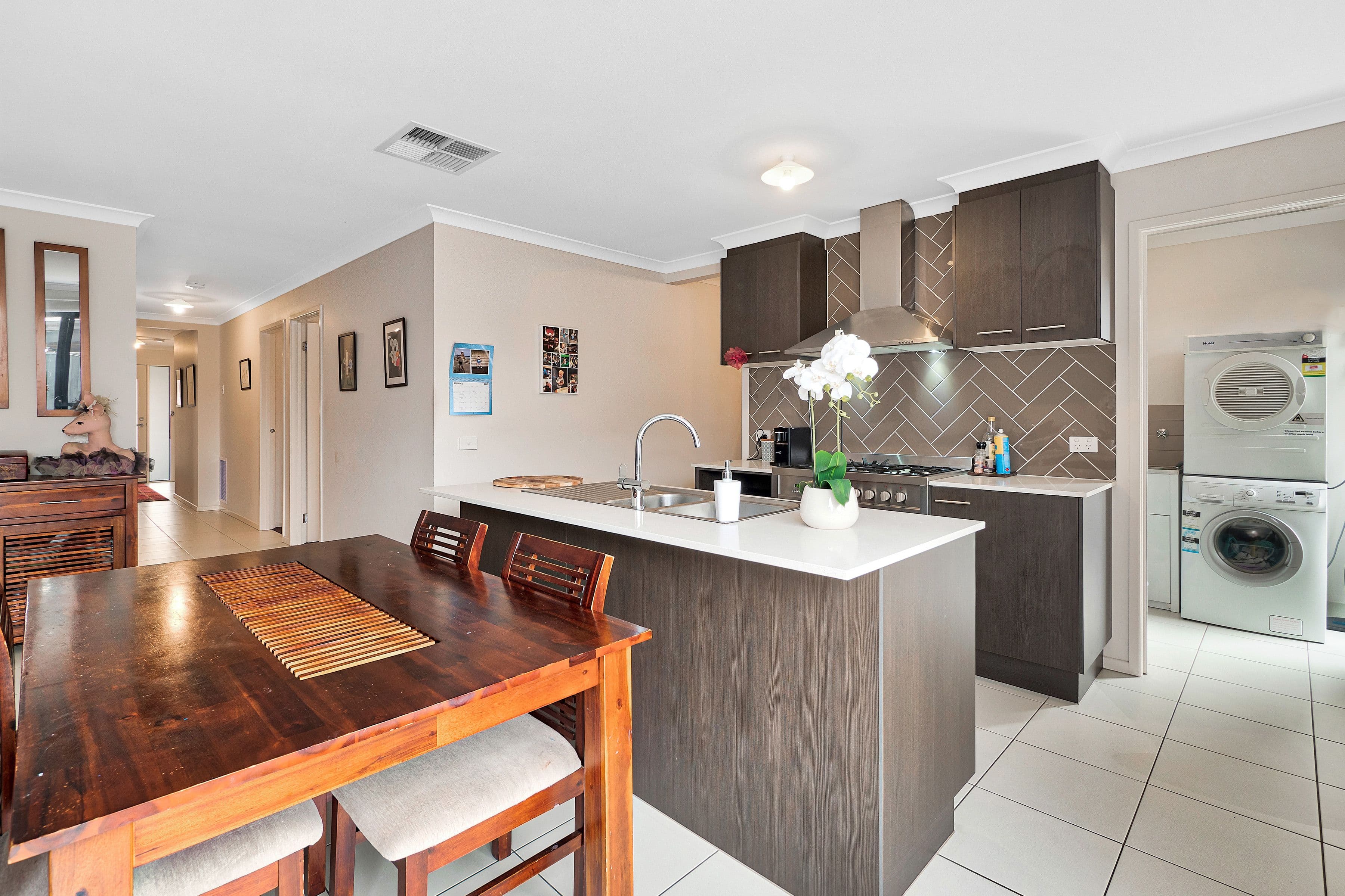 62 Quarters Boulevard, Cranbourne West VIC 3977, Cranbourne West - Thumbnail 4