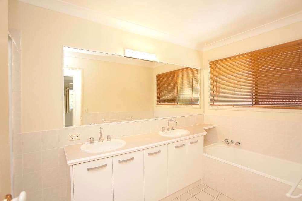 222 Hilder Road, THE GAP QLD 4061, The Gap - Thumbnail 5