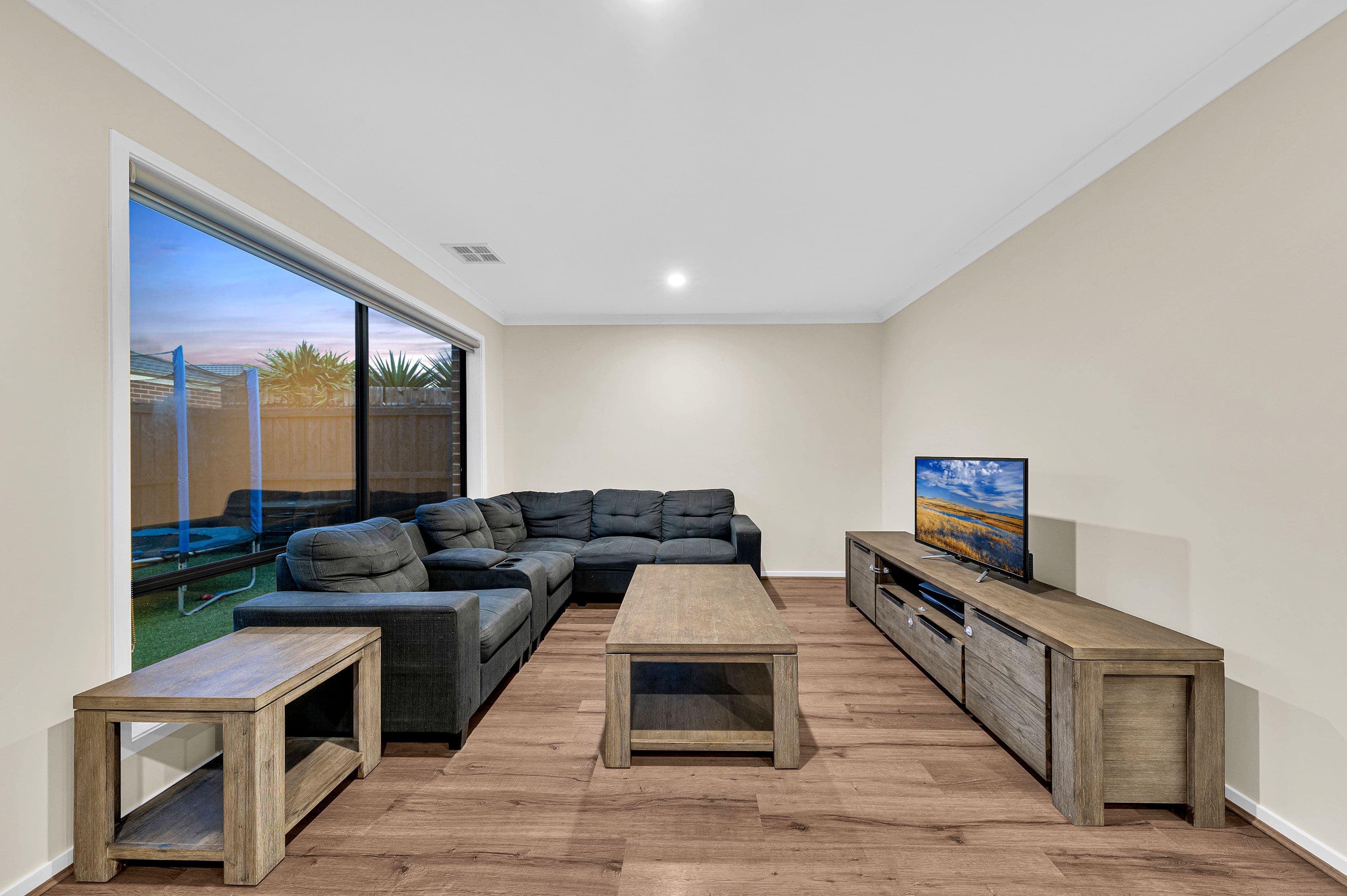7 Hammond Road, Cranbourne West VIC 3977, Cranbourne West - Thumbnail 8