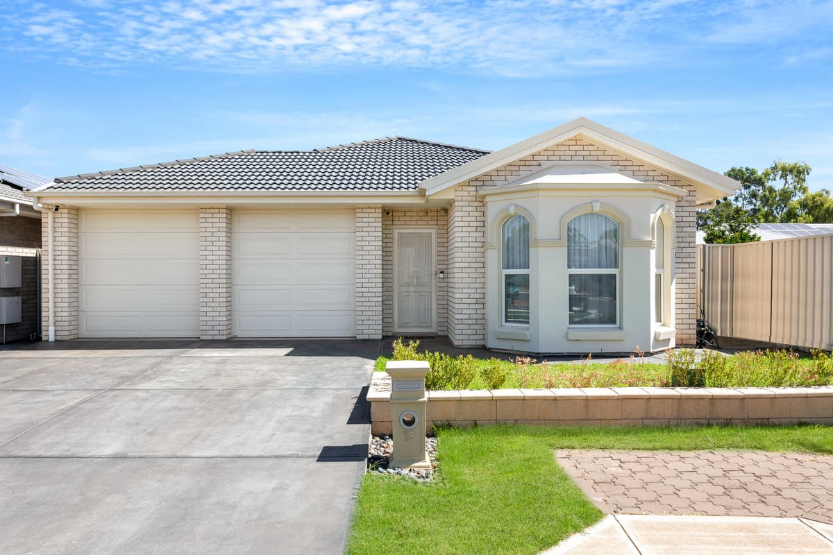 15 Carmelina Court, Parafield Gardens SA 5107, Parafield Gardens - Image 1