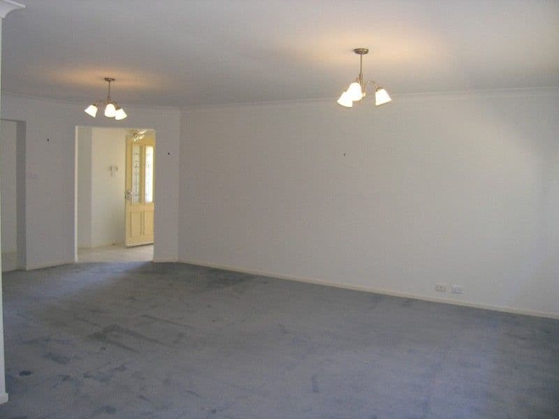 13 Eggeling Street, ERINA NSW 2250, Erina - Thumbnail 3