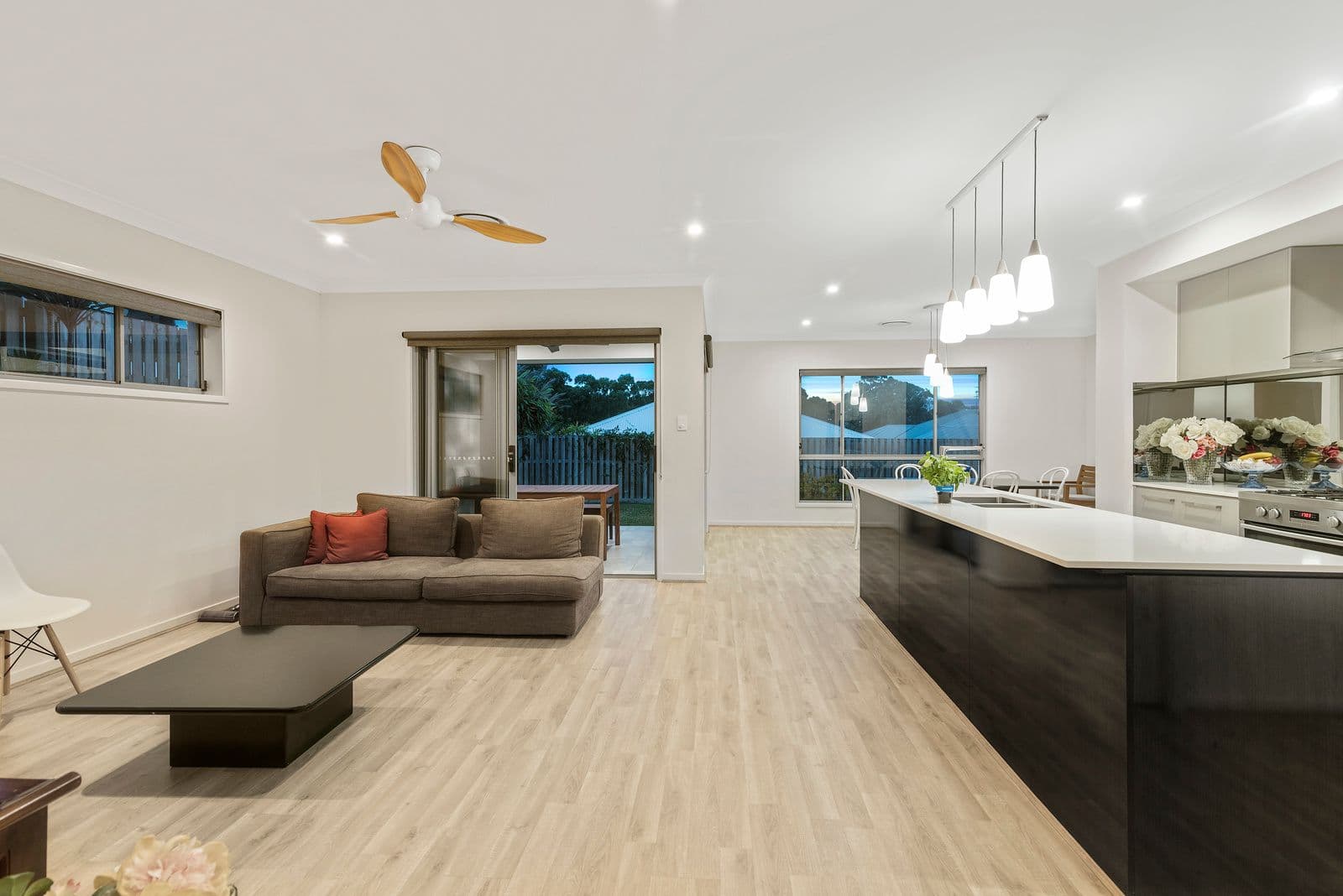 39 Sapphire Place, Elanora QLD 4221, Elanora - Thumbnail 7
