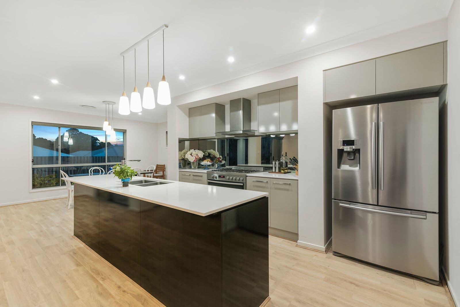 39 Sapphire Place, Elanora QLD 4221, Elanora - Thumbnail 8