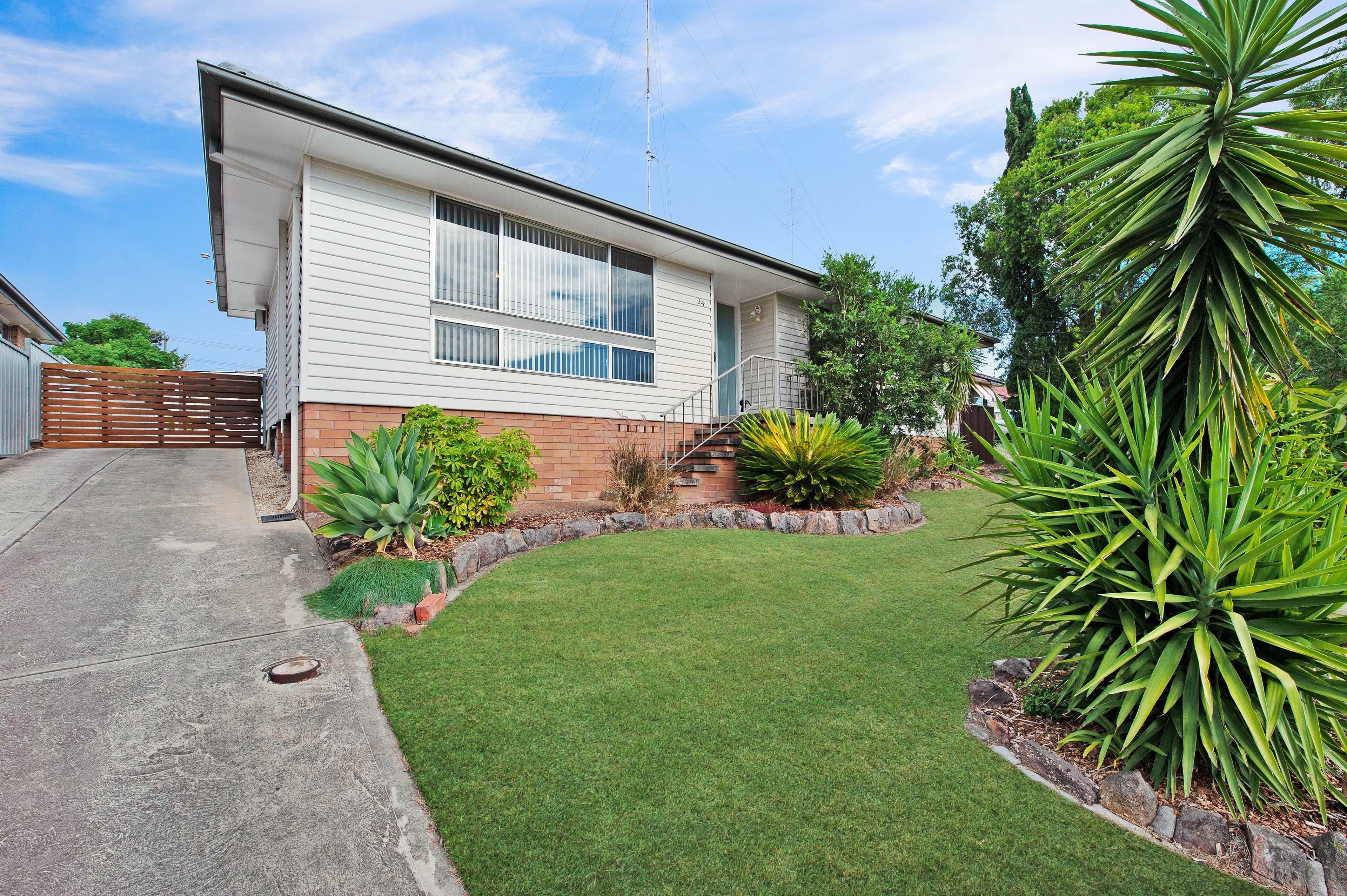34 Regiment Road, Rutherford - Image 1