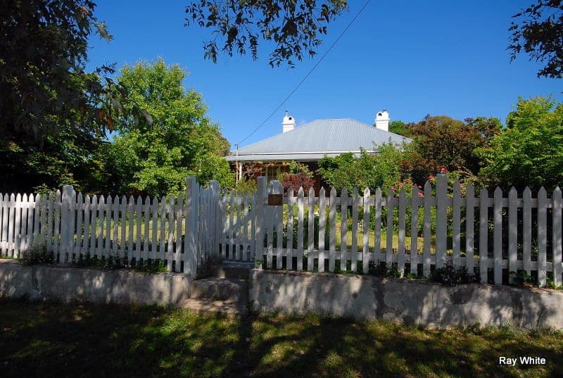 38 Elrington, BRAIDWOOD NSW 2622, Braidwood - Image 1