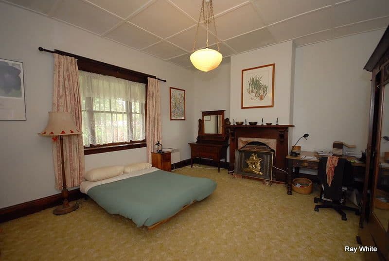 38 Elrington, BRAIDWOOD NSW 2622, Braidwood - Thumbnail 4