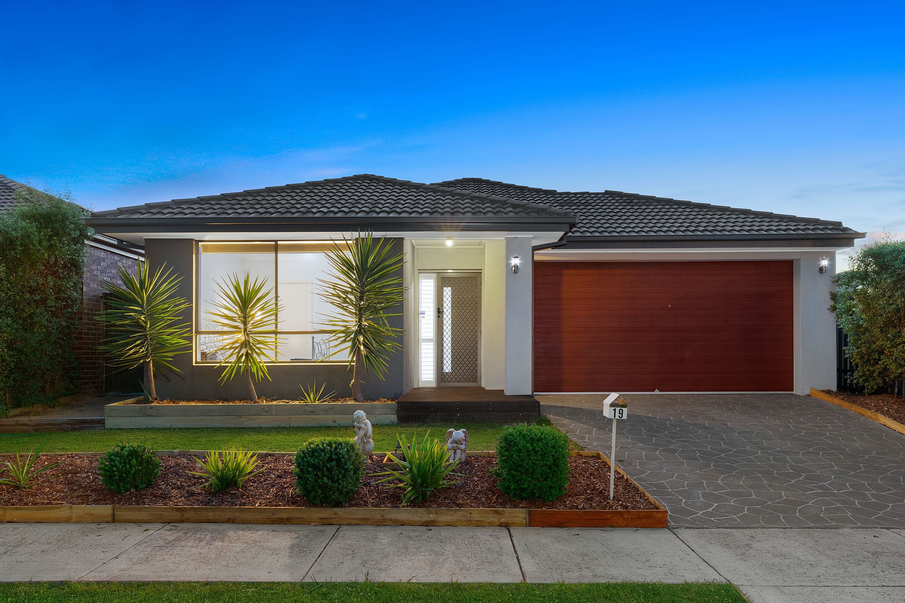 19 Strachan Rise, Mernda VIC 3754, Mernda - Image 1