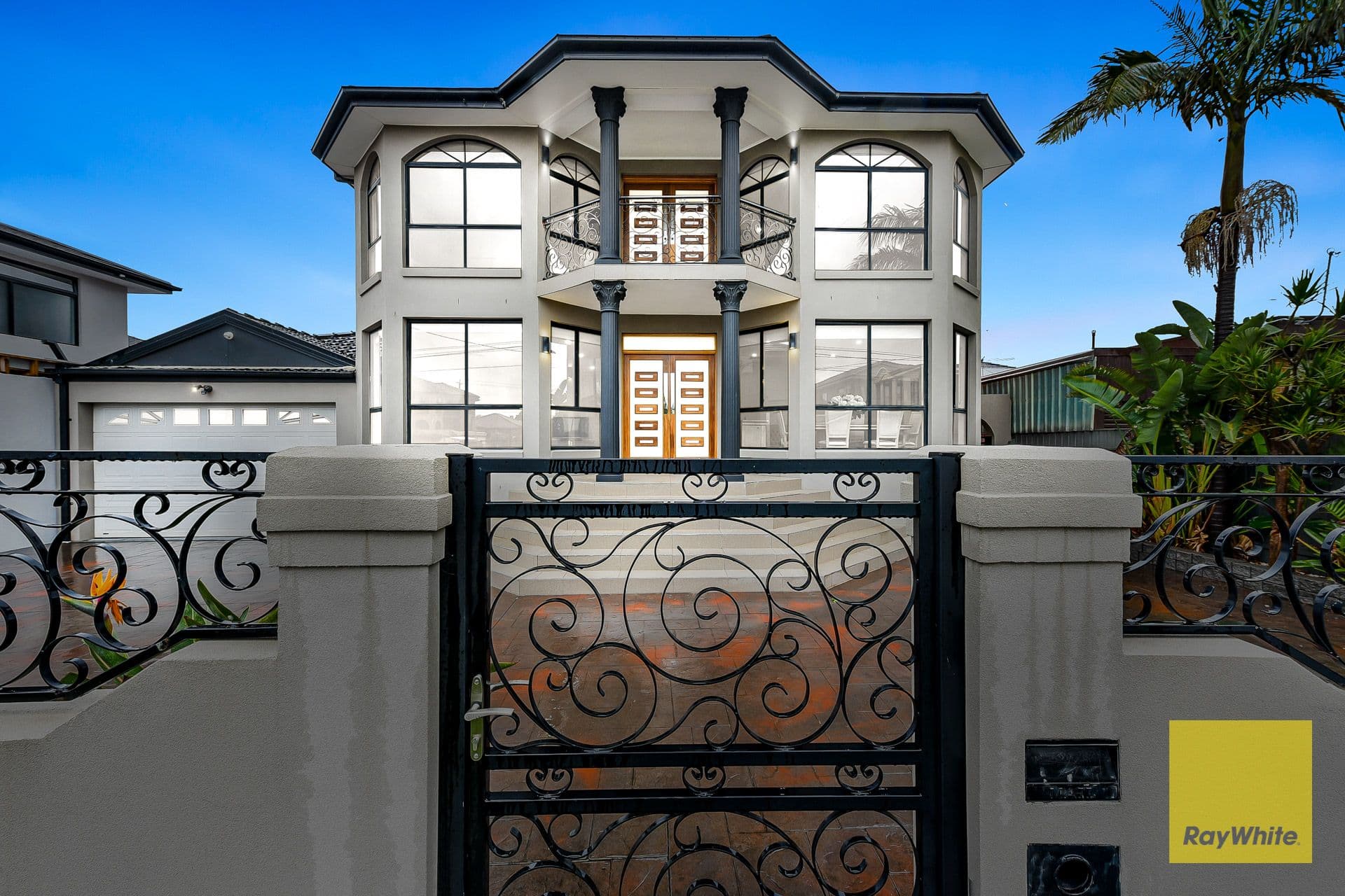 16 Albert Street, Dandenong VIC 3175, Dandenong - Thumbnail 2