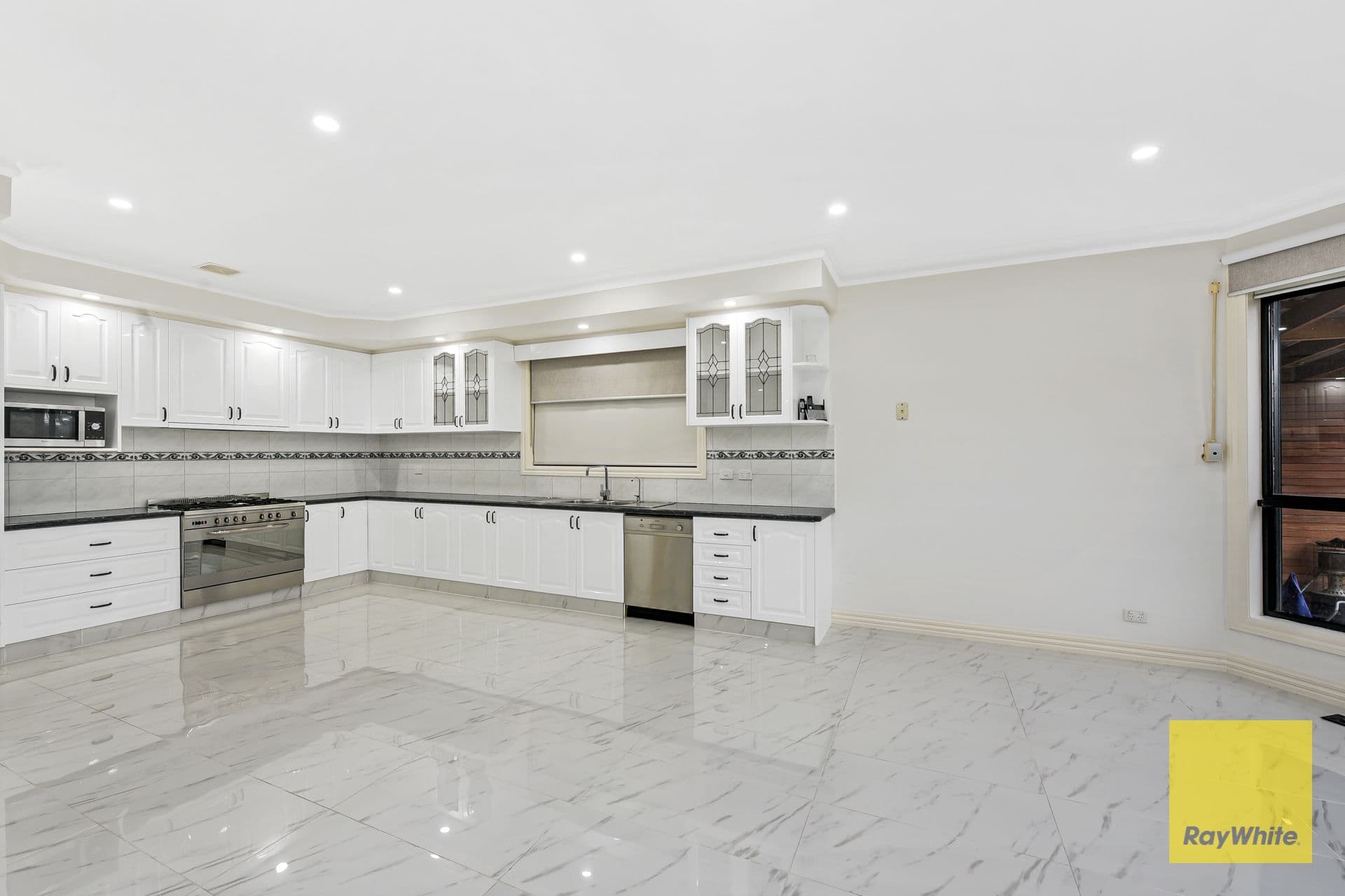 16 Albert Street, Dandenong VIC 3175, Dandenong - Thumbnail 6