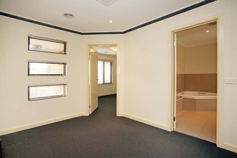137  Jells Road, WHEELERS HILL VIC 3150, Wheelers Hill - Thumbnail 5