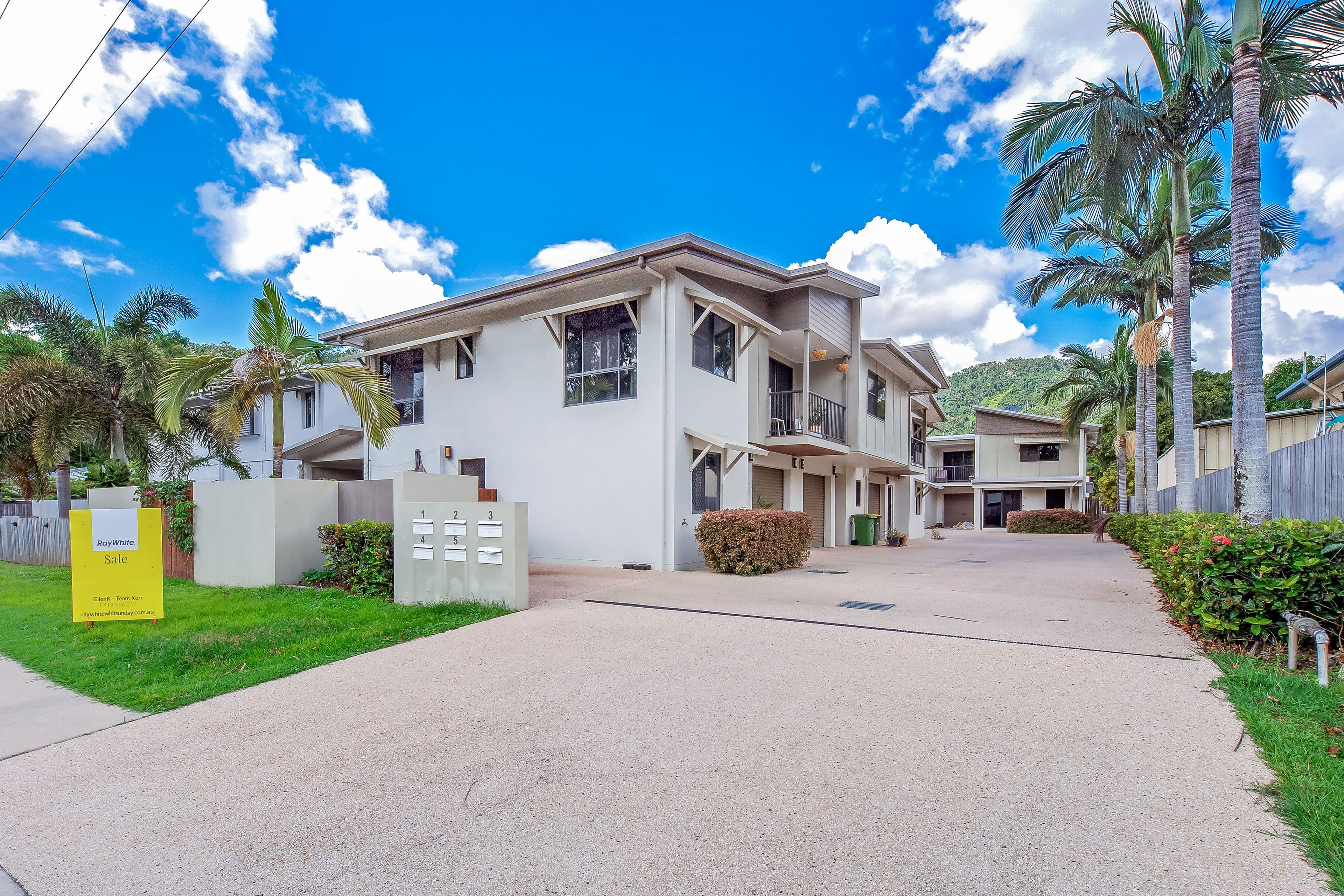 16 Schnapper Street, Cannonvale QLD 4802, Cannonvale - Thumbnail 3