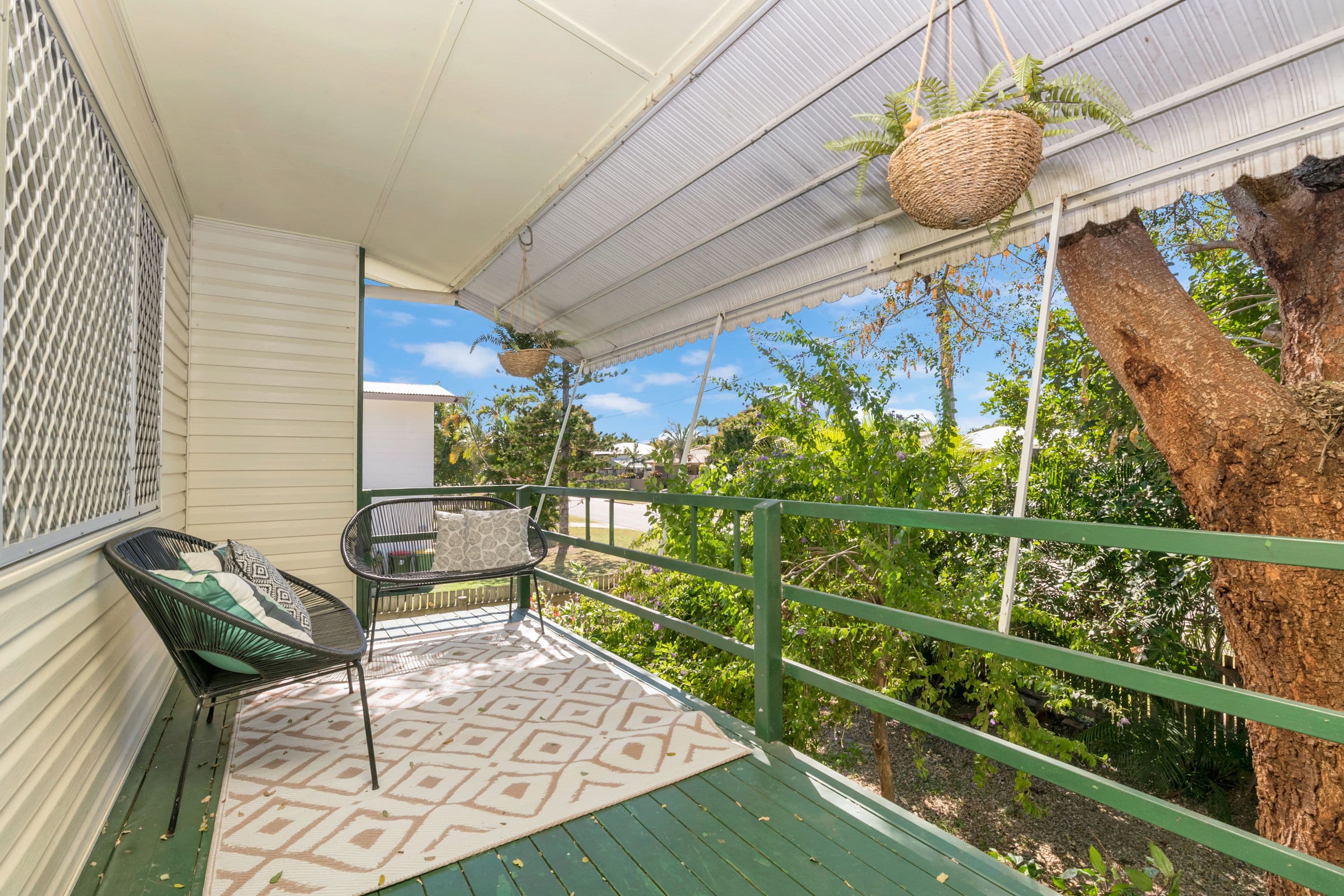 104 Eleventh Avenue, Railway Estate QLD 4810, Railway Estate - Thumbnail 2