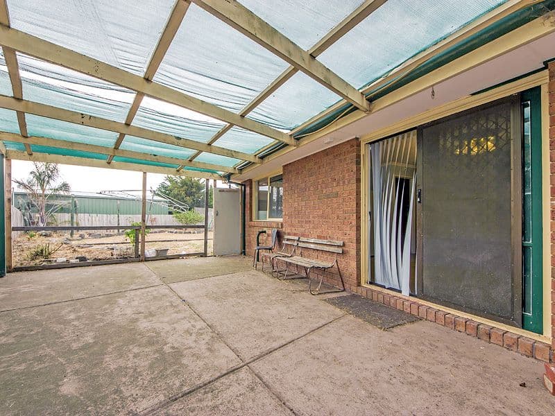 34 Dowling Avenue, HOPPERS CROSSING VIC 3029, Hoppers Crossing - Thumbnail 2