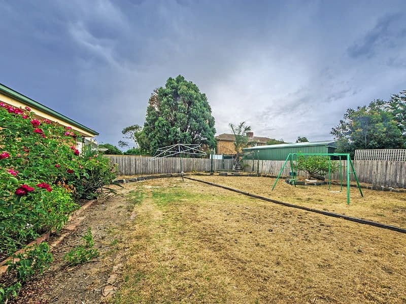 34 Dowling Avenue, HOPPERS CROSSING VIC 3029, Hoppers Crossing - Thumbnail 4