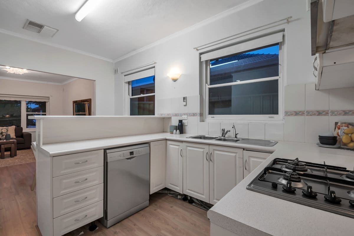 5 Ormond Avenue, Clearview SA 5085, Clearview - Thumbnail 7