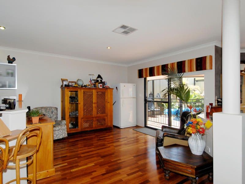 42  Coates Avenue, BALDIVIS WA 6171, Baldivis - Thumbnail 8