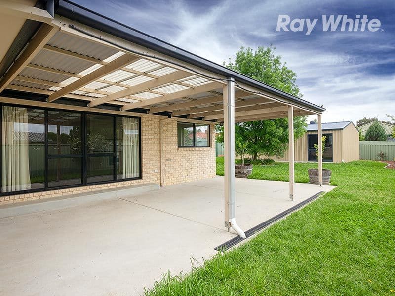 77 The Avenue, THURGOONA NSW 2640, Thurgoona - Thumbnail 2