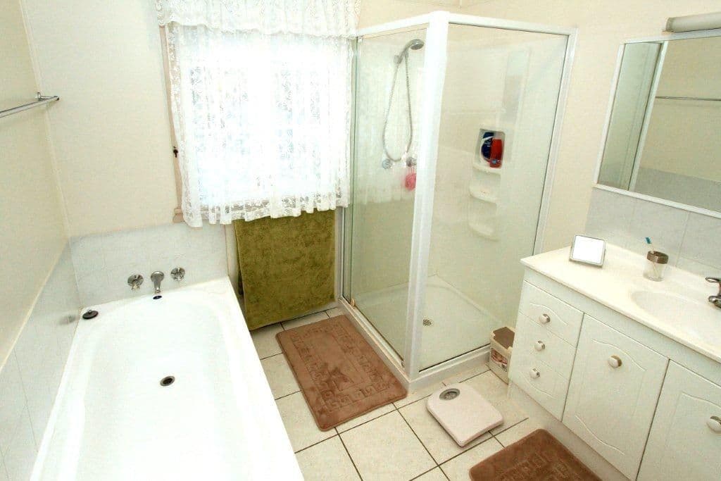 8 Palmer Street, ALLENSTOWN QLD 4700, Allenstown - Thumbnail 6