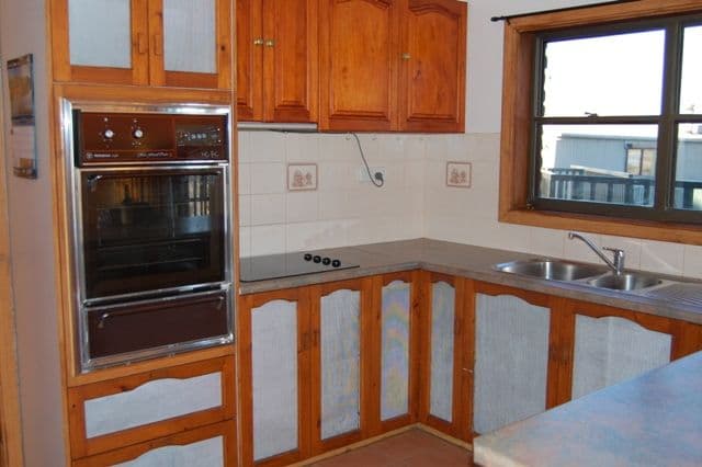 77 Edinburgh Terrace, PORT AUGUSTA SA 5700, Port Augusta - Thumbnail 4
