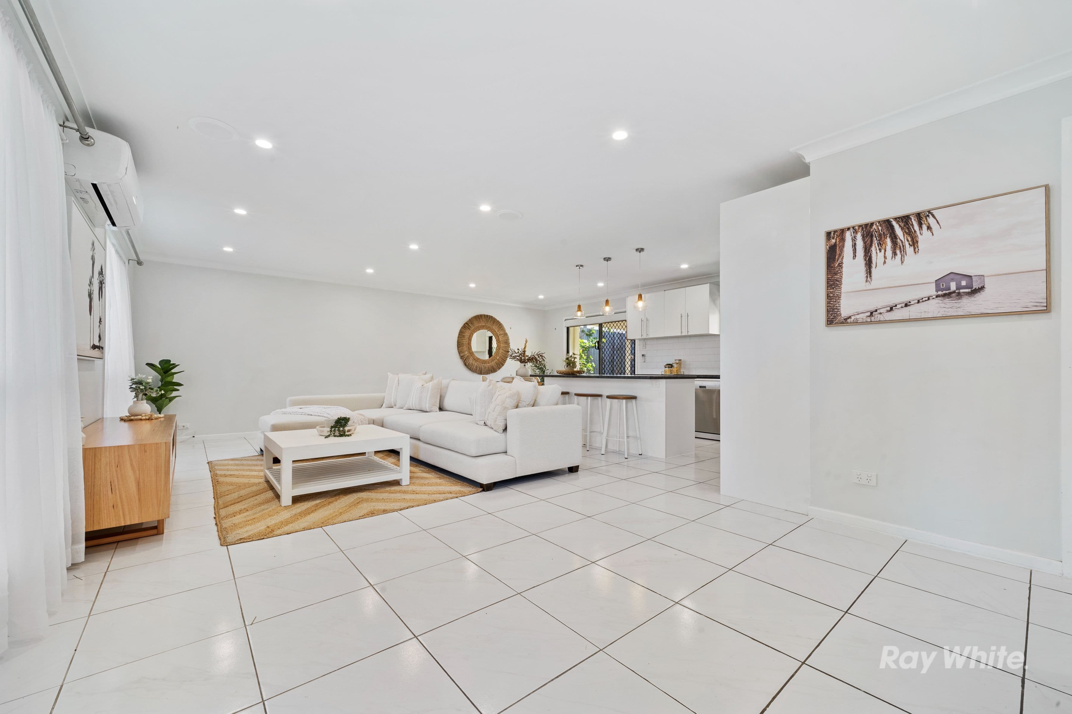 11 Brushbox Street, Crestmead QLD 4132, Crestmead - Thumbnail 3