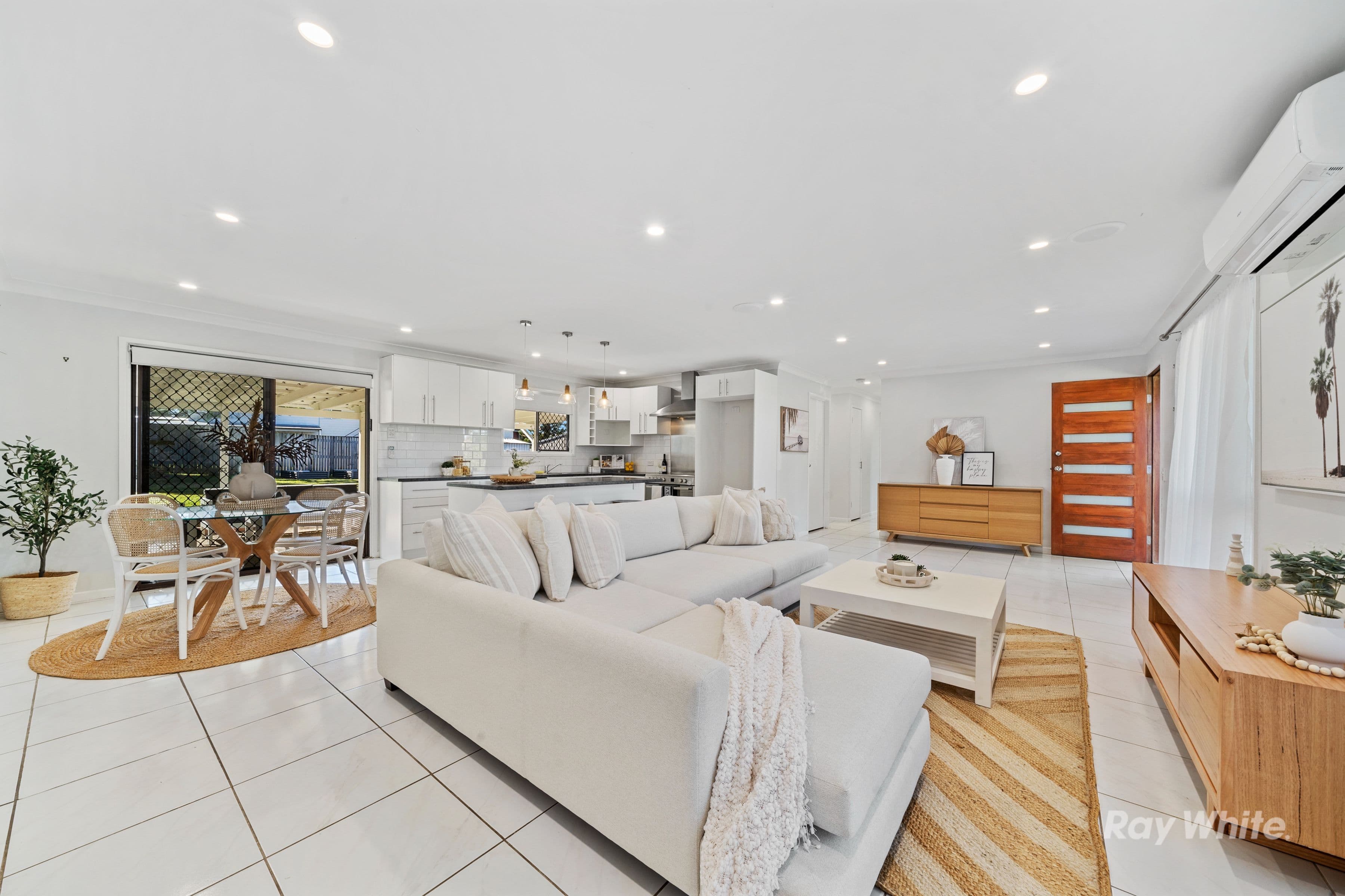 11 Brushbox Street, Crestmead QLD 4132, Crestmead - Thumbnail 4