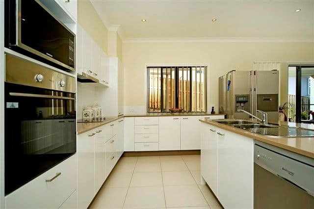 50 Candlebark Circuit, UPPER COOMERA QLD 4209, Upper Coomera - Thumbnail 5