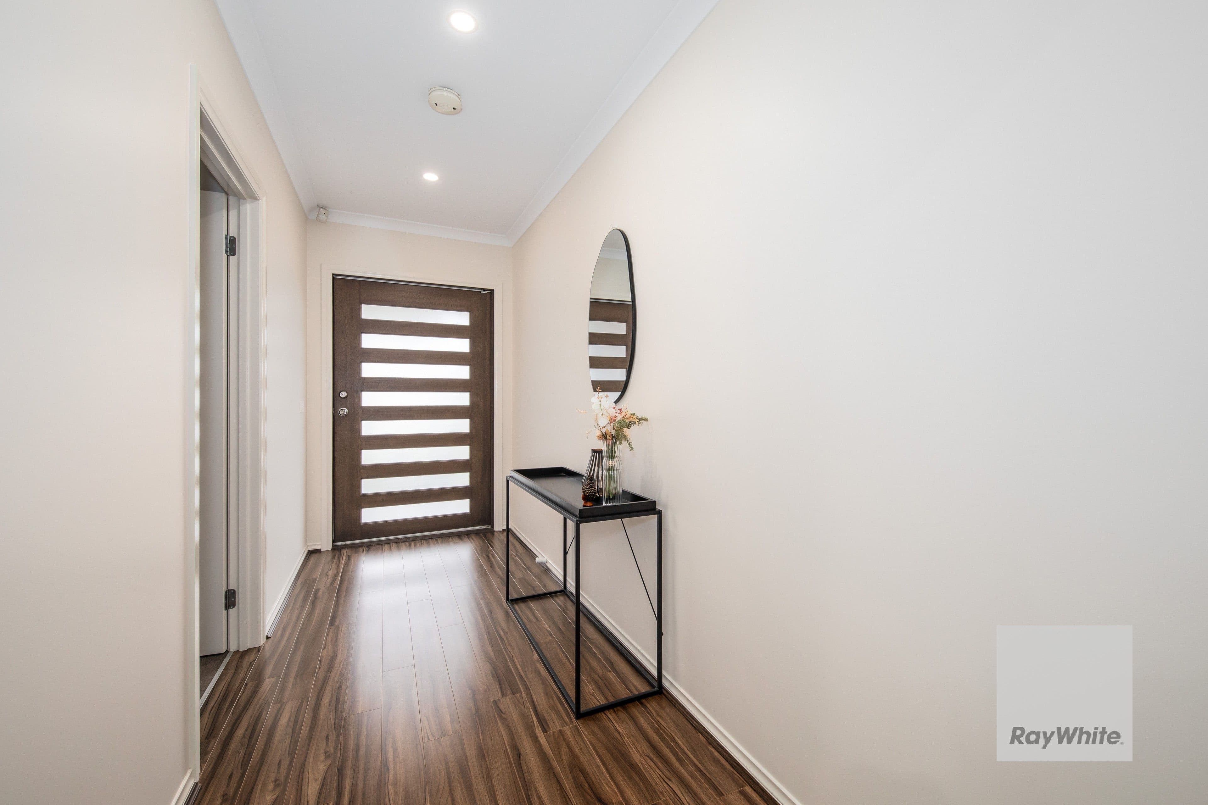 14 Devine Lane, AINTREE VIC 3336, Aintree - Thumbnail 2