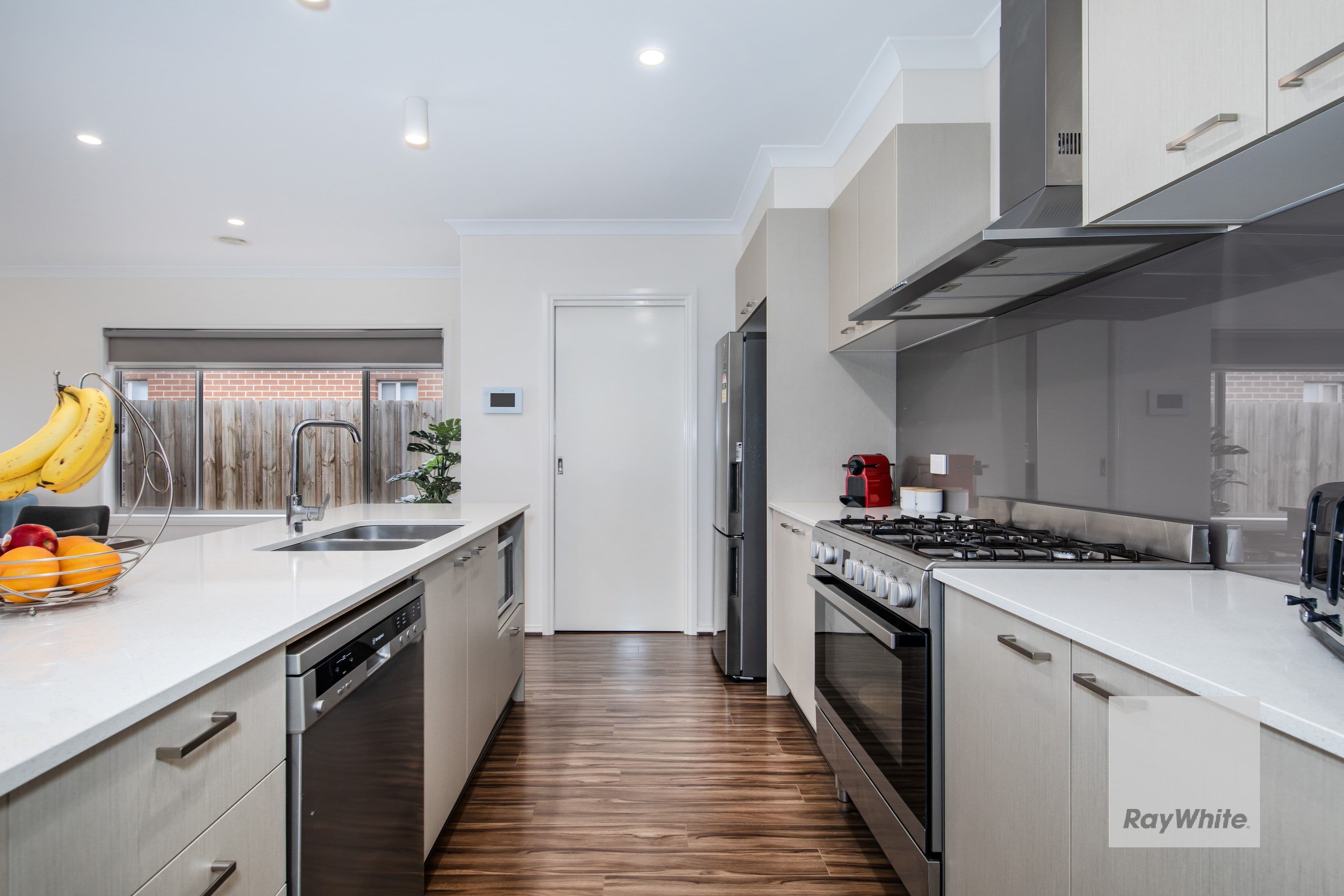 14 Devine Lane, AINTREE VIC 3336, Aintree - Thumbnail 4