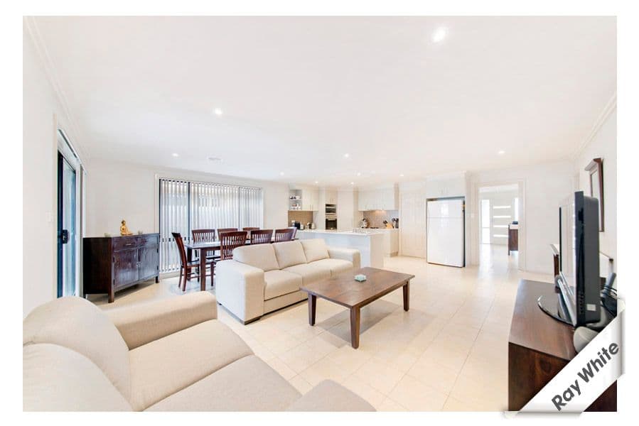 8 Dorothy Green Crescent, FRANKLIN ACT 2913, Franklin - Thumbnail 6