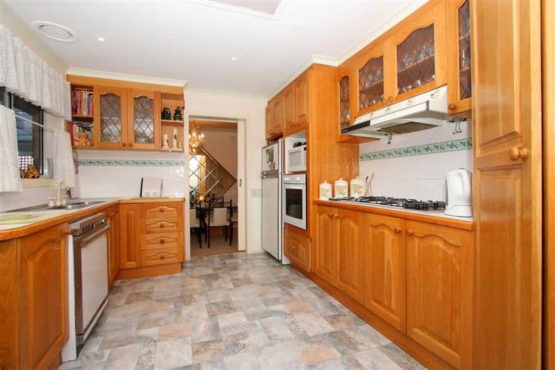 2 Medina Road, KEILOR DOWNS VIC 3038, Keilor Downs - Thumbnail 3
