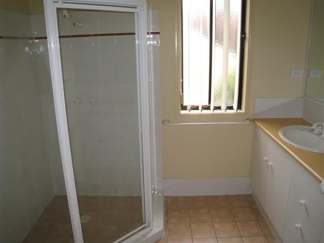 63 Ingles Circuit, ARUNDEL QLD 4214, Arundel - Thumbnail 6
