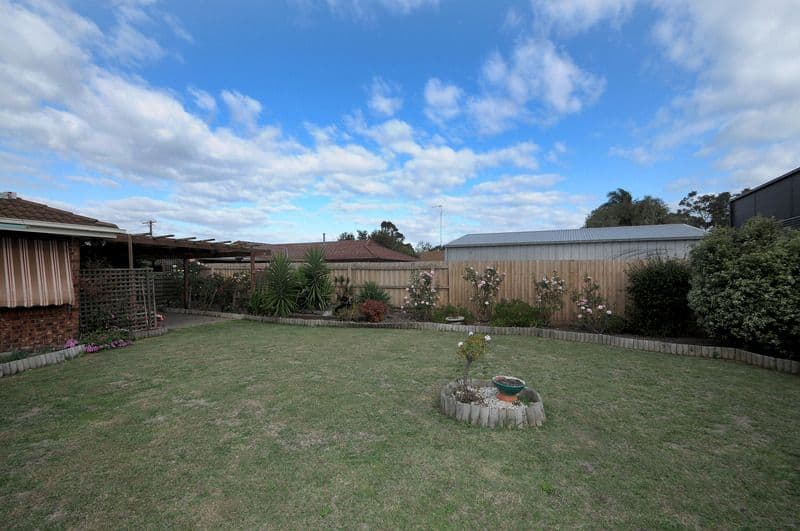 13 Cicada Court, CARRUM DOWNS VIC 3201, Carrum Downs - Thumbnail 3