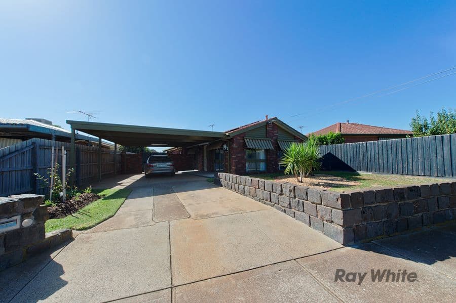 36 Wills Road, Melton South VIC 3338, Melton South - Thumbnail 2