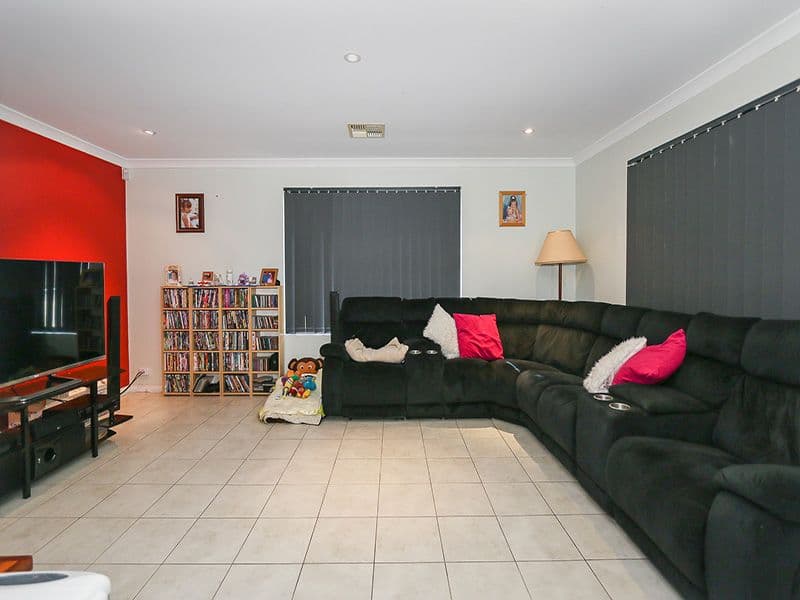 19 Camrose Lane, Darch WA 6065, Darch - Thumbnail 8