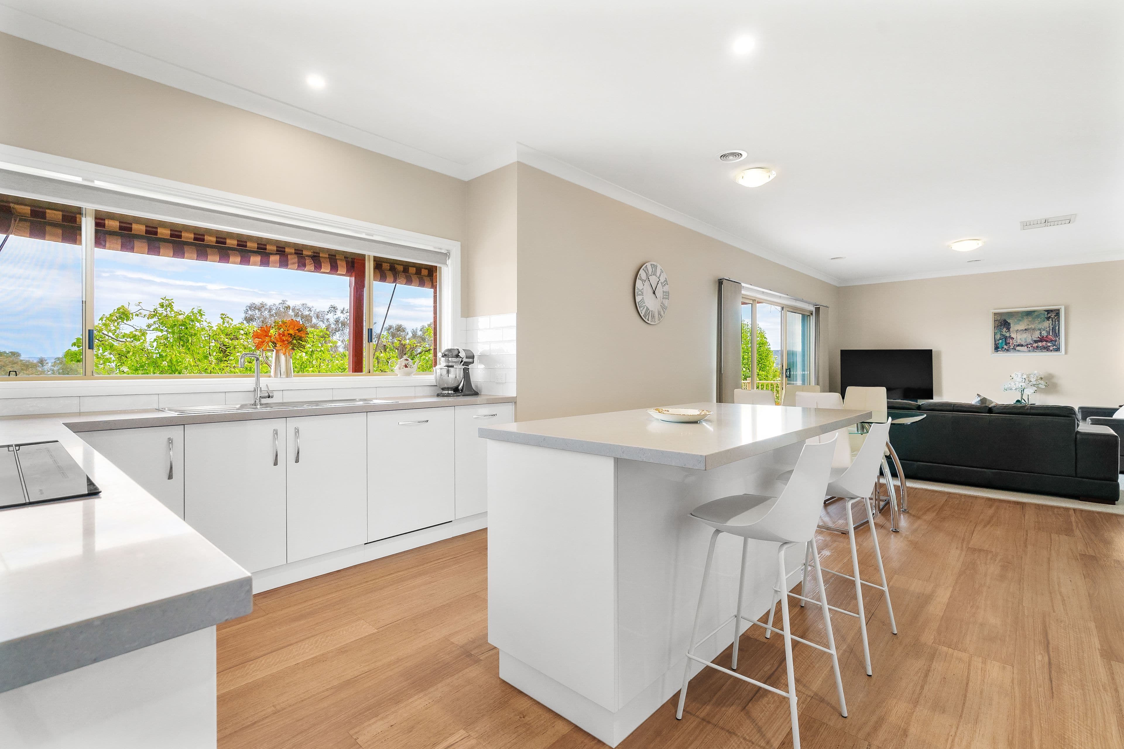 407 Carlma Crescent, Lavington NSW 2641, Lavington - Thumbnail 3
