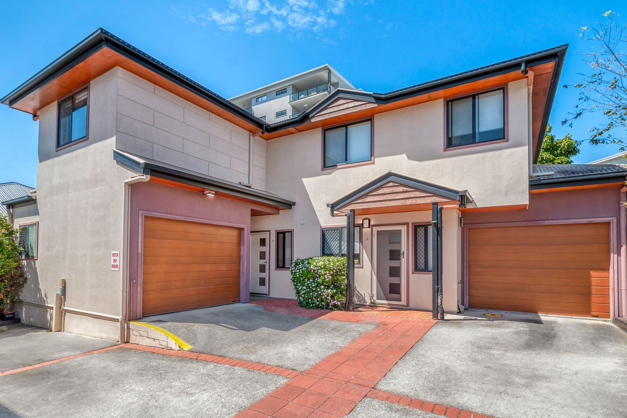 19 Western Avenue, Chermside QLD 4032, Chermside - Thumbnail 2