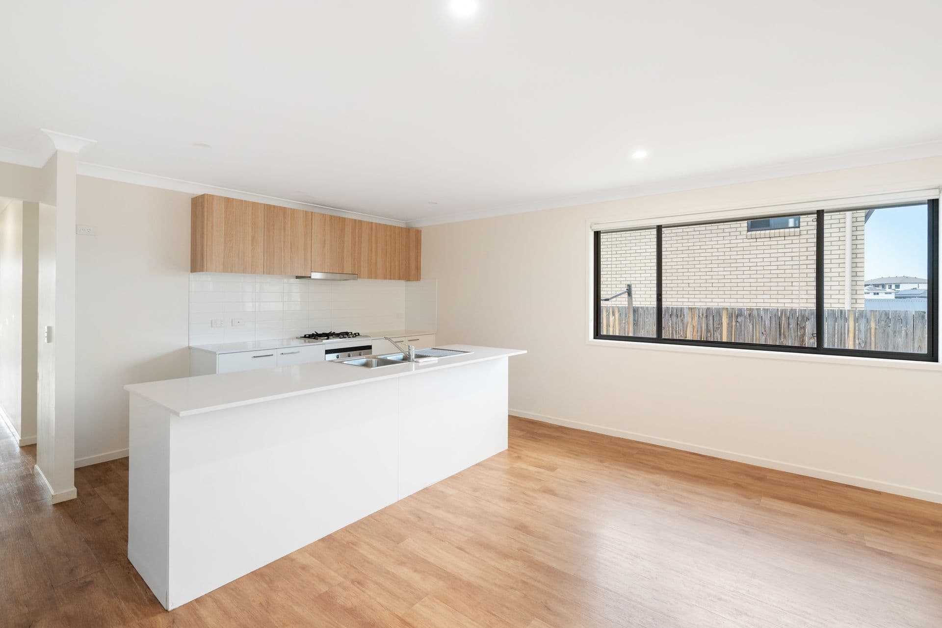 27 Broadaxe Street, SPRING MOUNTAIN QLD 4300, Spring Mountain - Thumbnail 6