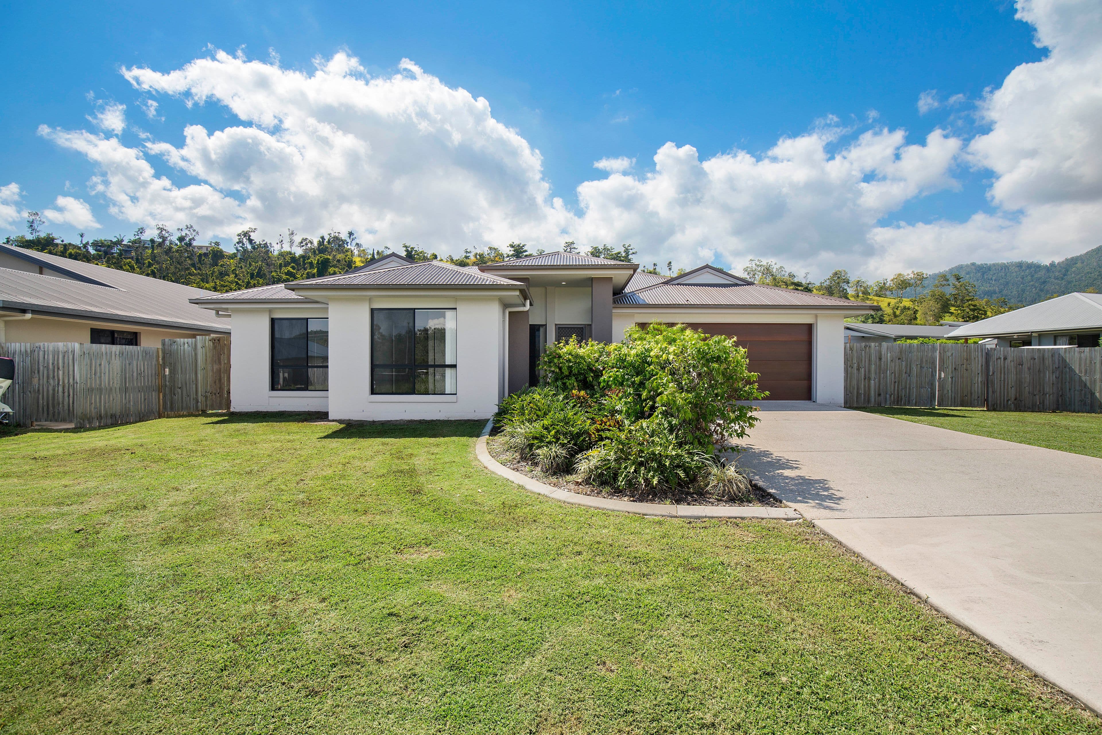 63 South Molle Boulevard, Cannonvale QLD 4802, Cannonvale - Thumbnail 3