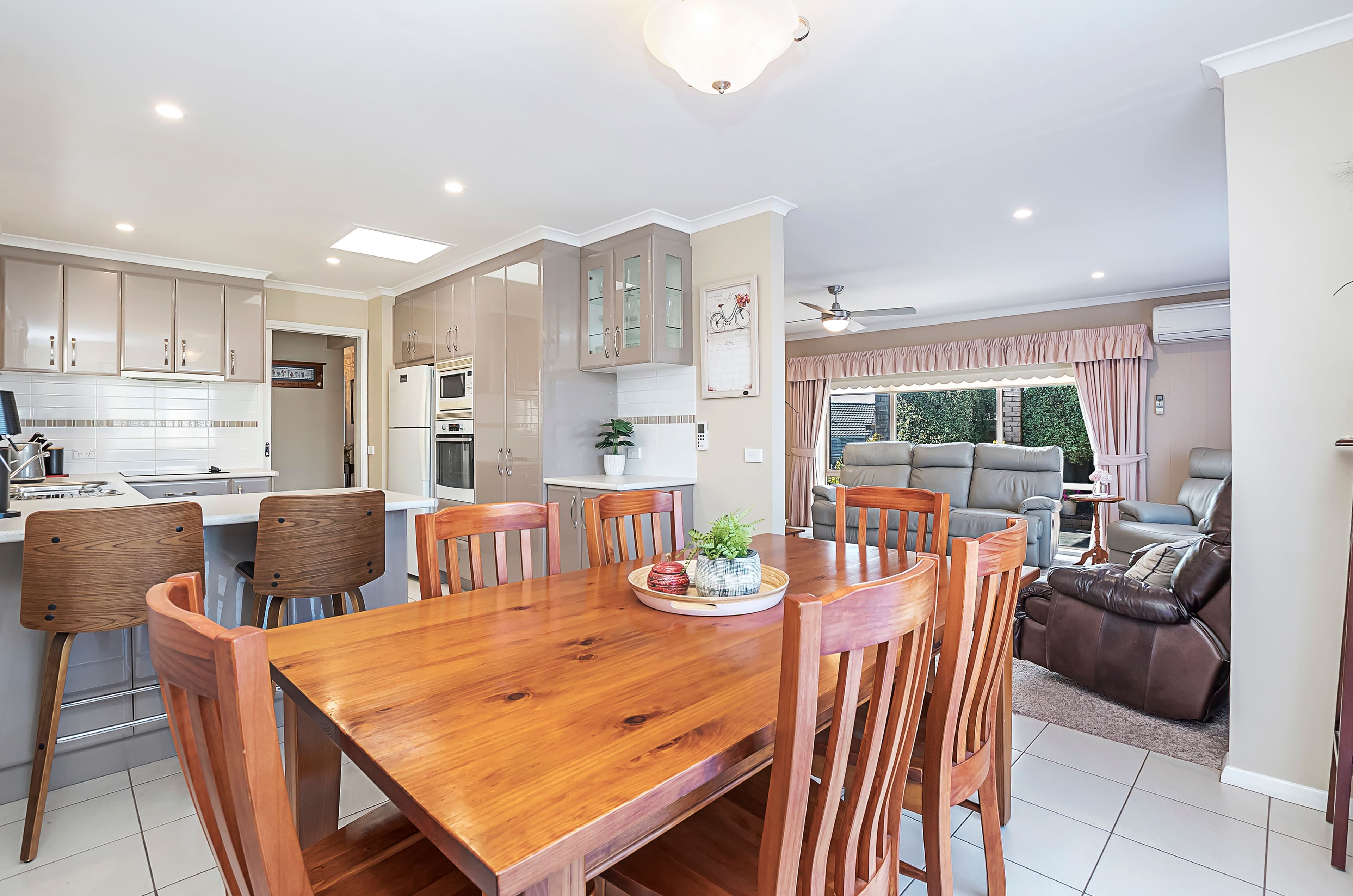 12 Suzanne Crescent, Warrnambool VIC 3280, Warrnambool - Thumbnail 5