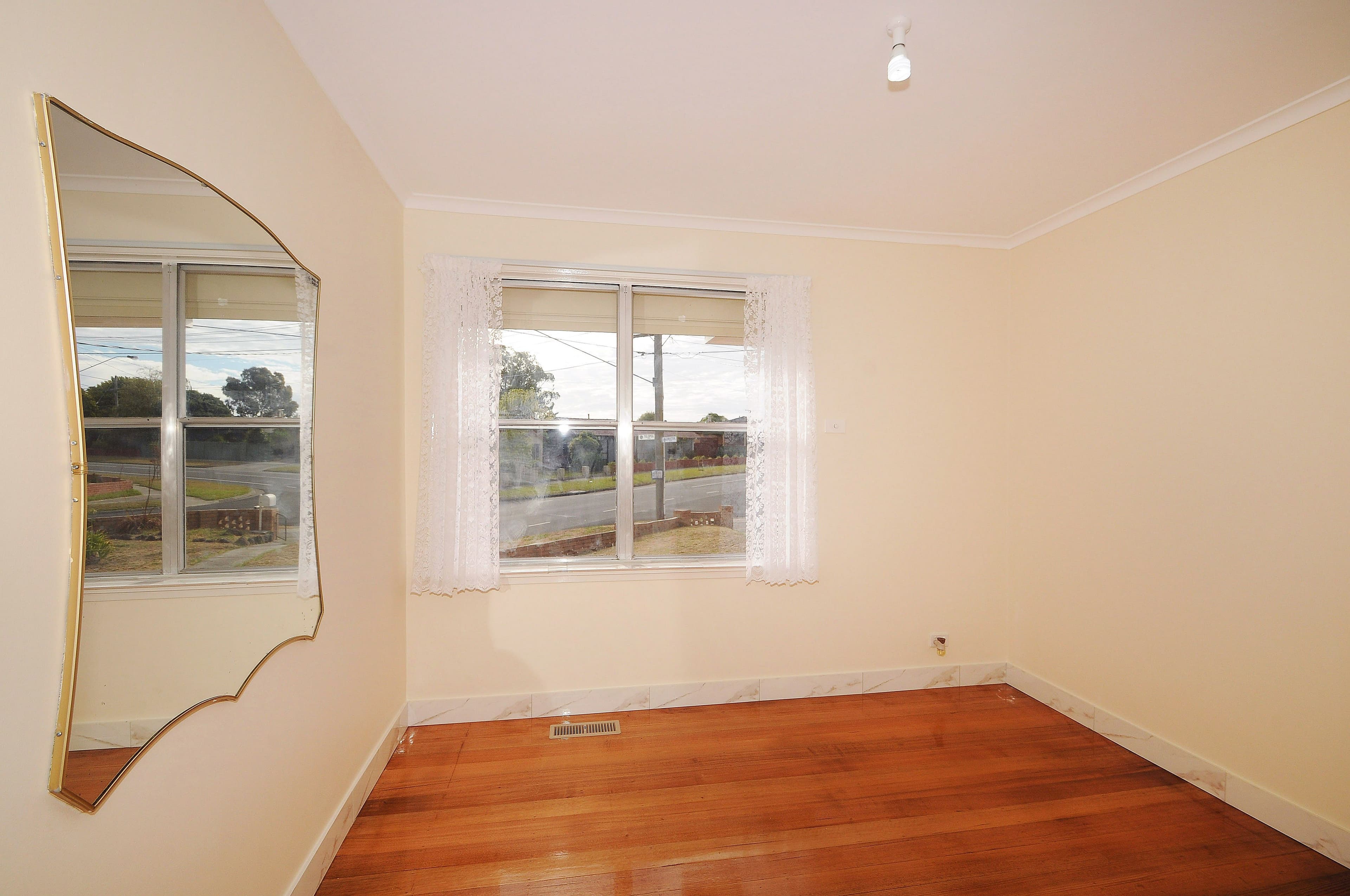 7 Lobator Street, Frankston North VIC 3200, Frankston North - Thumbnail 5