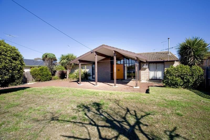 300 Wilsons Road, ST ALBANS PARK VIC 3219, St Albans Park - Image 1