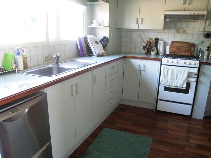 95 Graceville Avenue, GRACEVILLE QLD 4075, Graceville - Thumbnail 2