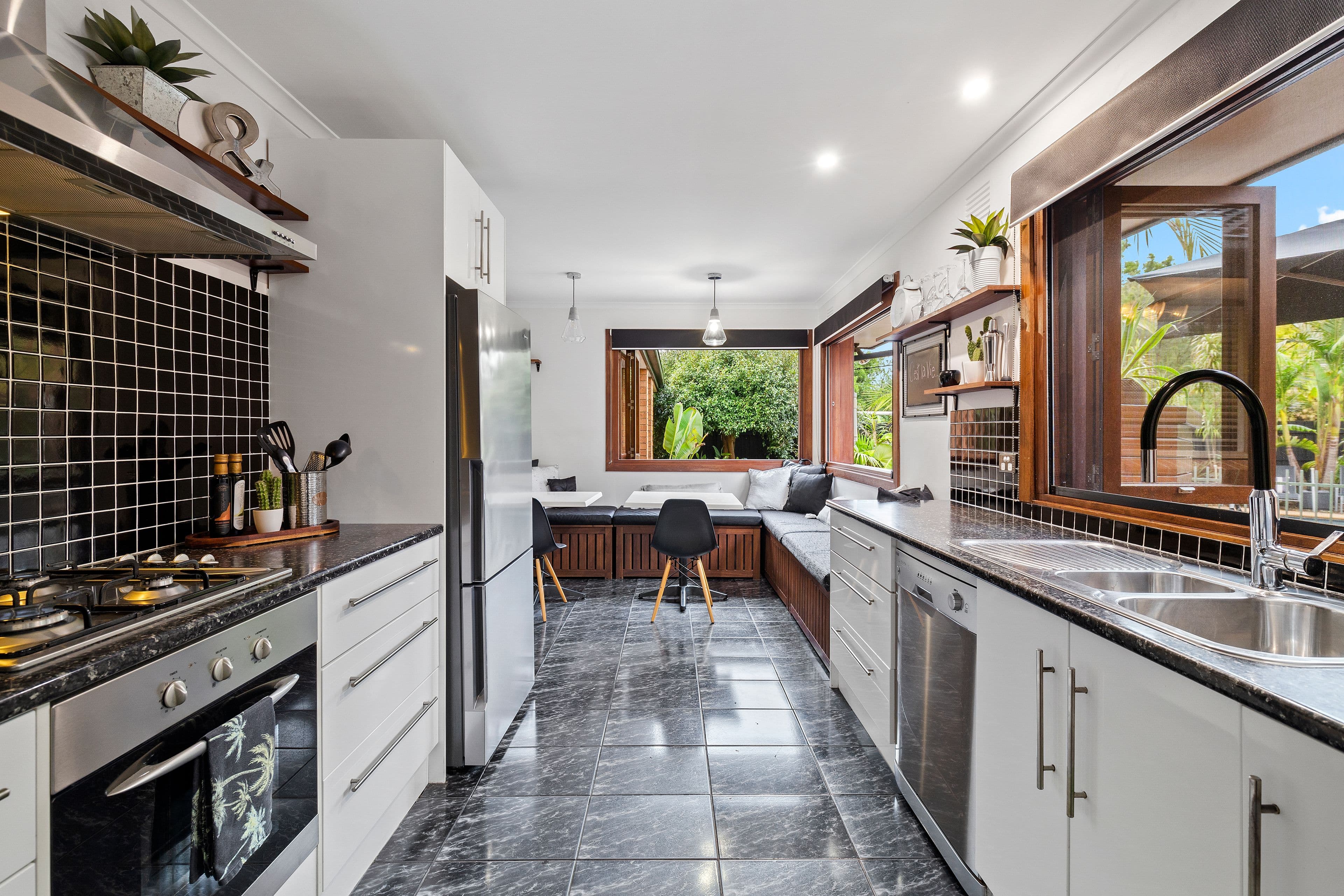 2 Forbes Court, Bayswater North VIC 3153, Bayswater North - Thumbnail 3