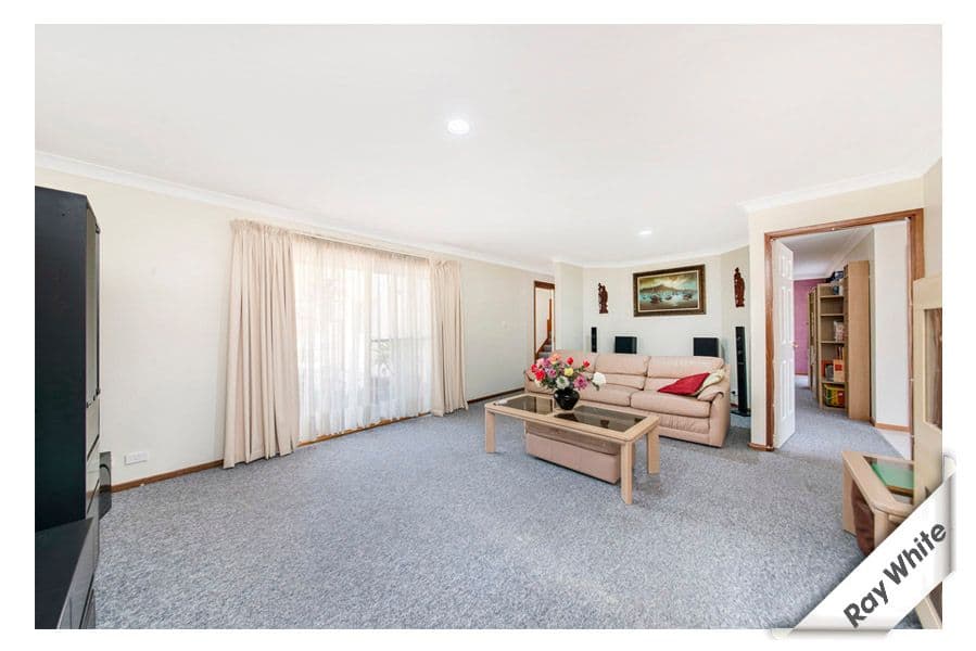 8 Tenison Woods Circuit, BONYTHON ACT 2905, Bonython - Thumbnail 2