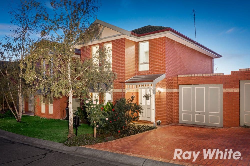 12 Silverbirch Rise, Mill Park VIC 3082, Mill Park - Image 1