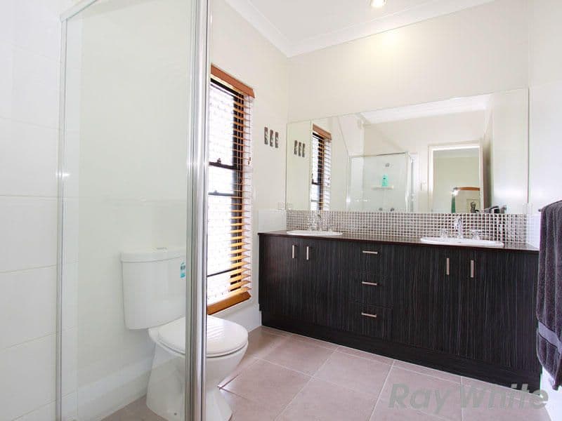 20 Ladbroke Close, CARSELDINE QLD 4034, Carseldine - Thumbnail 6