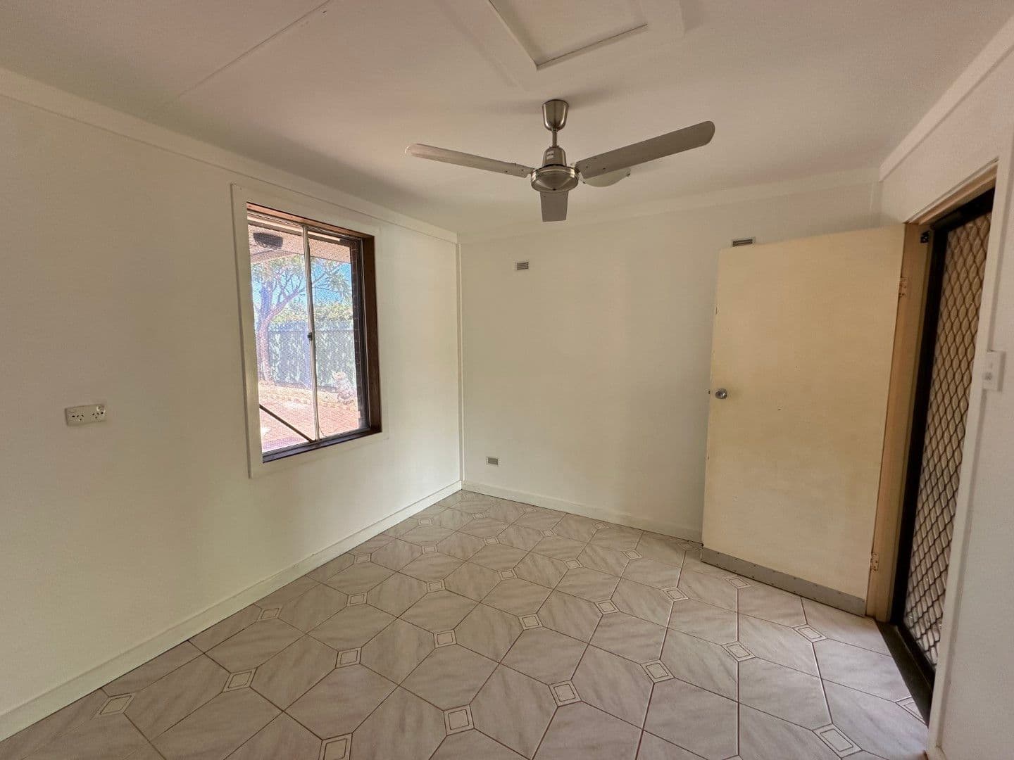 22 Clarkson Way, Bulgarra WA 6714, Bulgarra - Thumbnail 3