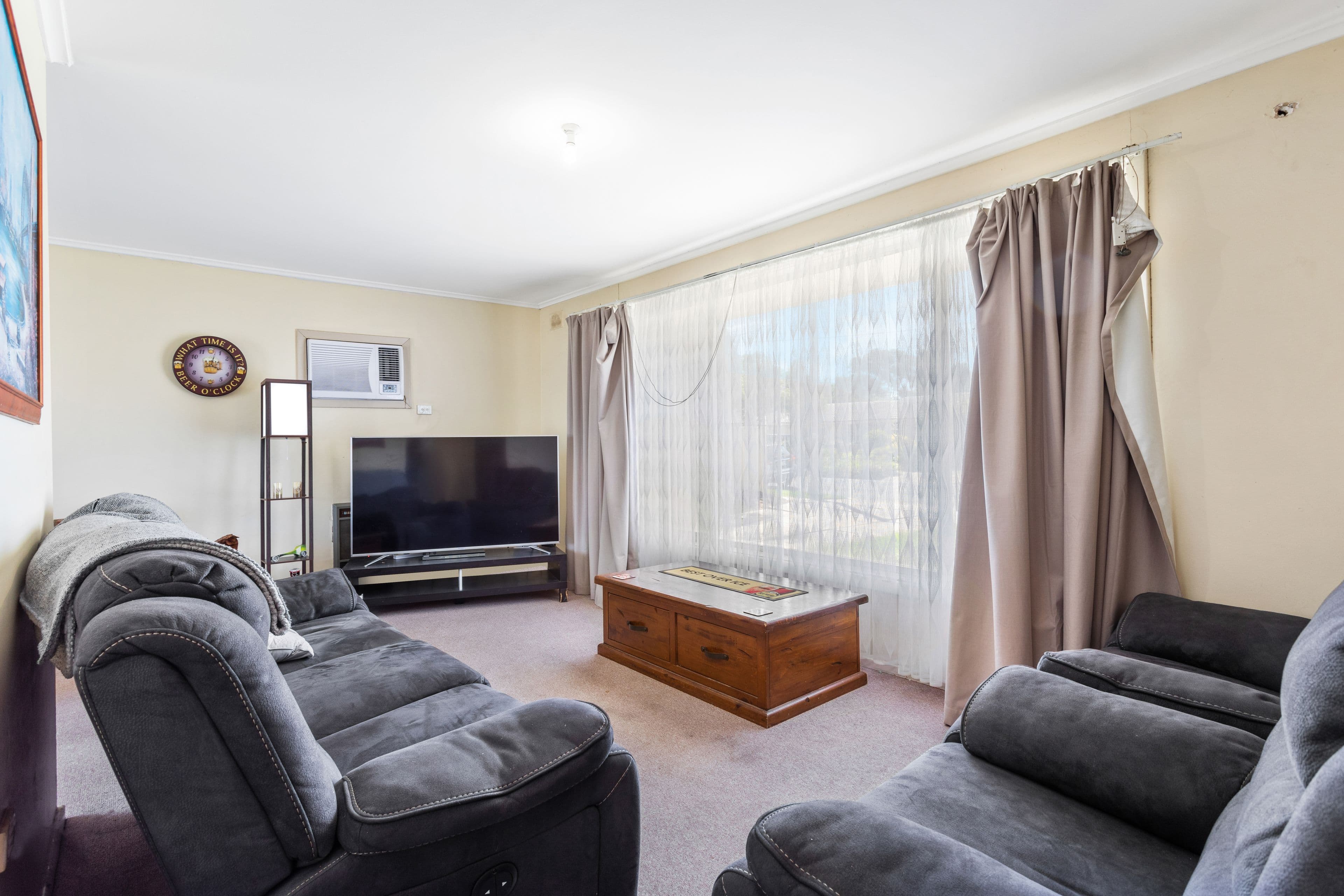2 Varcoe Street, Henley Beach SA 5022, Henley Beach - Thumbnail 4