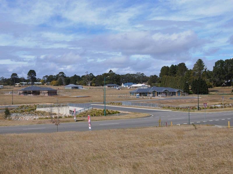 79 Renwick Drive, RENWICK NSW 2575, Renwick - Image 1